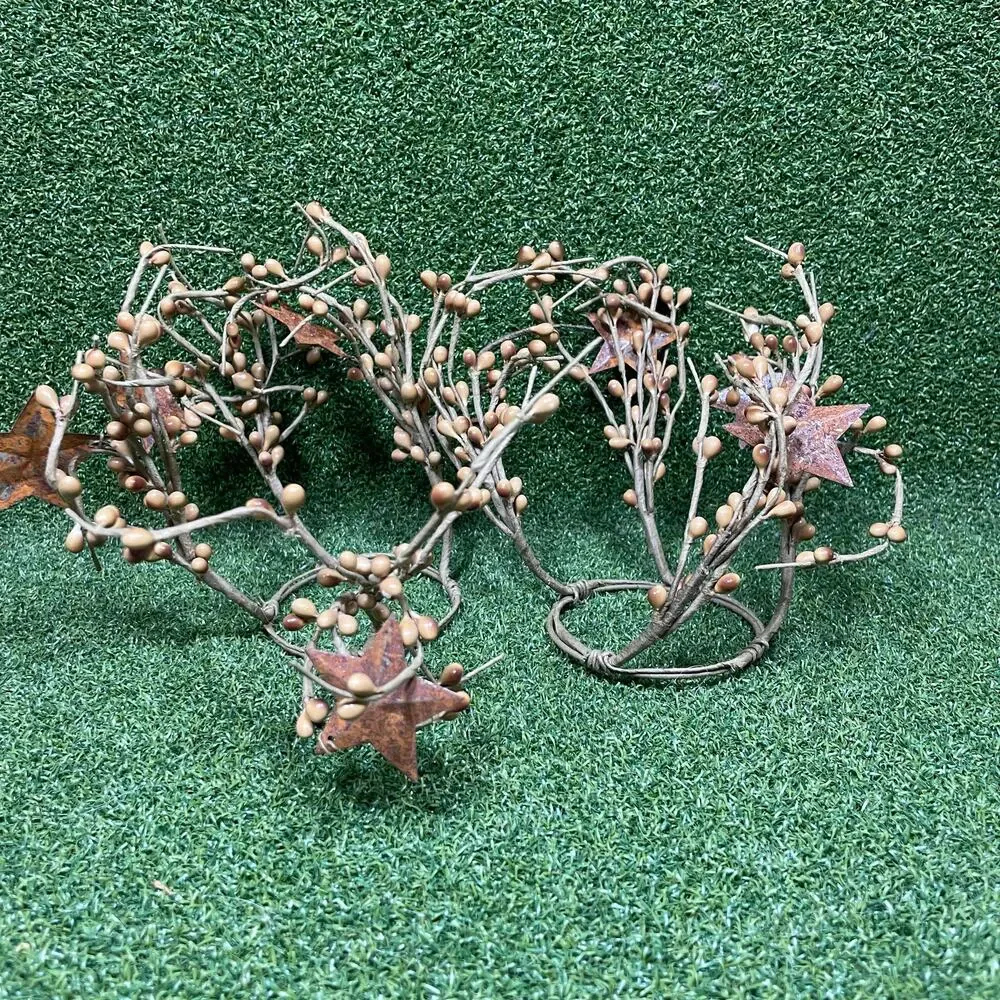Vintage Teastain Pip Berry and Rusty Stars Candle Ring